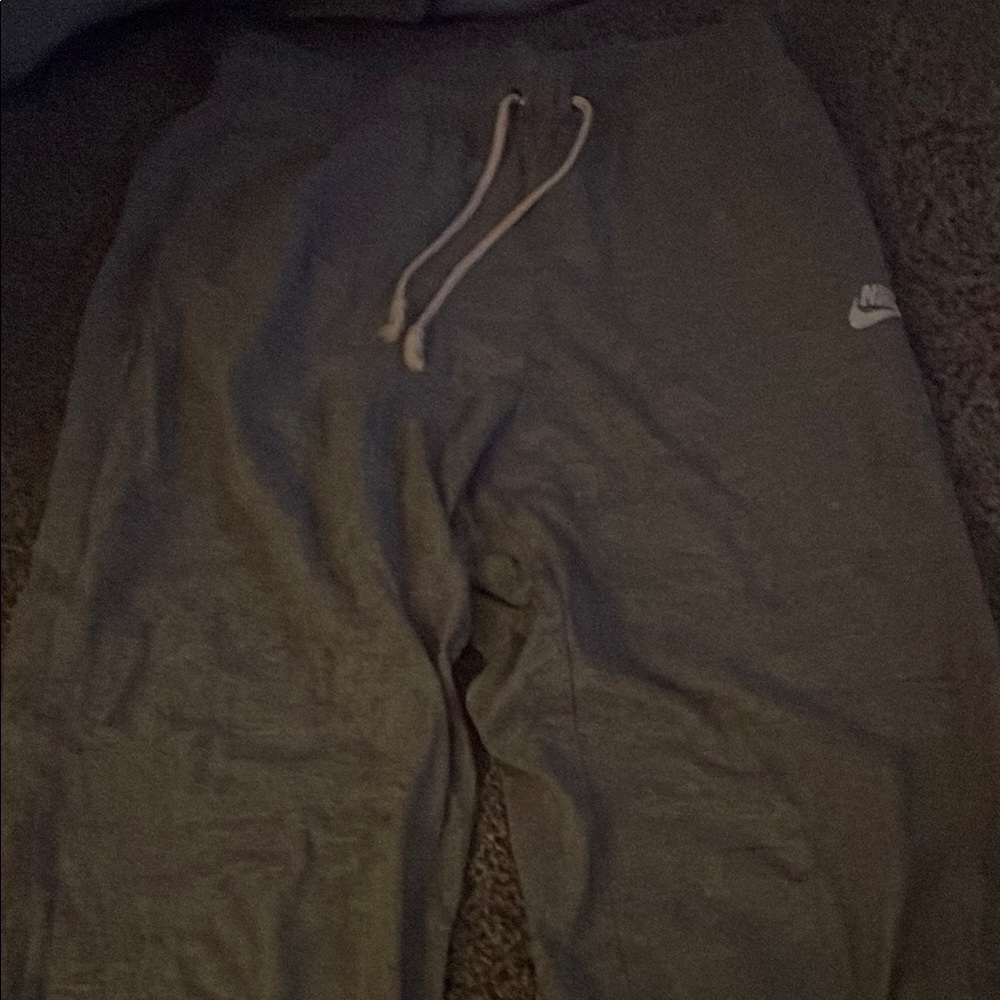 Nike Gray Sweatpants Relaxed Fit Drawstring Waist